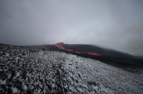 富士山火山(富士山火山：还原350年前的大噴火过程)